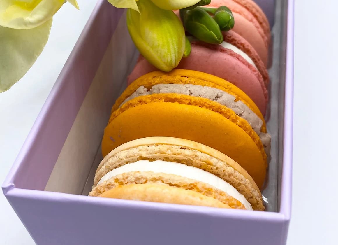 Macarons.